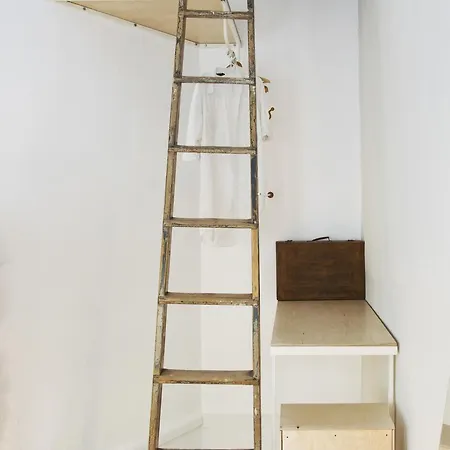 Διαμέρισμα Passer Domesticus